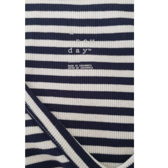A New Day Striped Ribbed Midi Dress Size L Nautical Beachy Casual Travel - Picture 4 of 5